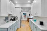 404 Avenue C - Photo 17