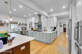404 Avenue C - Photo 18