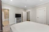 2818 Salvador Way - Photo 27