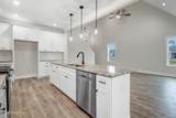 7401 Hill Road - Photo 15
