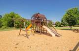 800 Cotswold Court - Photo 35