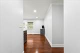 240 Newton Place - Photo 19
