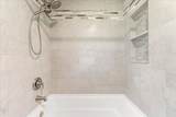 240 Newton Place - Photo 23