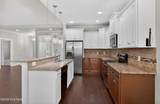 3915 Berkshire Way - Photo 12