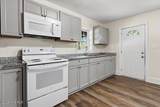 2000 Rosewood Avenue - Photo 24