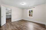 2000 Rosewood Avenue - Photo 31
