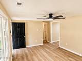 704 Grimes Street - Photo 7