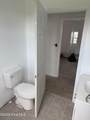 421 Perry Street - Photo 14