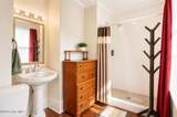 112 College Street - Photo 17