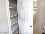 109 Royal Court - Photo 11