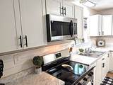 109 Royal Court - Photo 9