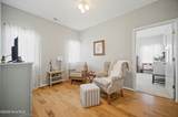 105 National Court - Photo 15