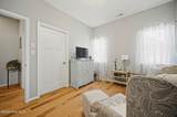 105 National Court - Photo 16
