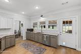 988 Lake Avenue - Photo 15