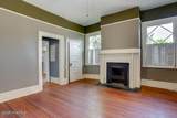 2220 Queens Way - Photo 3