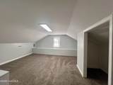 314 Burke Street - Photo 11