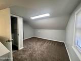 314 Burke Street - Photo 15