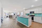 807 Fox Street - Photo 14