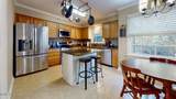 405 Hampshire Place - Photo 17