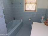 725 Clayton Street - Photo 10