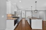 452 Woodlawn Street - Photo 12