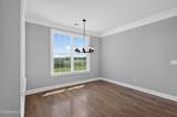 452 Woodlawn Street - Photo 15