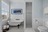 203 Vandemere Street - Photo 37