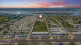 650 Cedar Point Boulevard - Photo 17