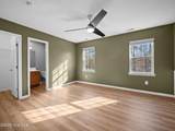 218 Winterberry Court - Photo 11