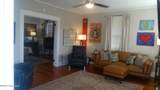 1439 Heard Avenue - Photo 9