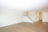 131 Racquet Lane - Photo 8
