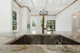 2719 Oakland Avenue - Photo 15