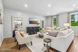 1009 Amber Way - Photo 4