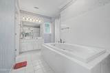 2508 Queens Court - Photo 43