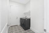 2024 Bay Colony Lane - Photo 32