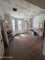 206 Grace Street - Photo 21