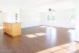 685 Edens Lane - Photo 9