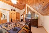 374 Country Lane - Photo 17