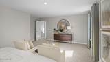 111 Claude Street - Photo 18