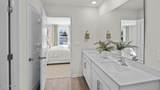 111 Claude Street - Photo 22