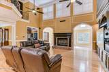 723 Wood Valley Road - Photo 15