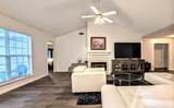 723 Bradford Lane - Photo 13