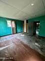 103 Stewart Street - Photo 38