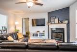 475 Northview Drive - Photo 3