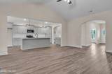 146 Woodford Drive - Photo 14