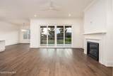46 Pinewood Cove - Photo 19