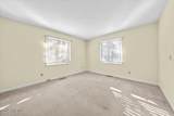 215 Merion Circle - Photo 15