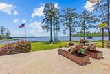 250 Hunters Point Drive - Photo 4