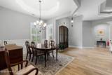 648 Barons Court - Photo 10