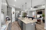 648 Barons Court - Photo 14